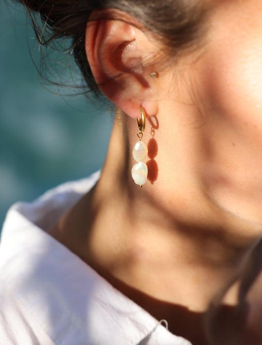 Onda Earrings