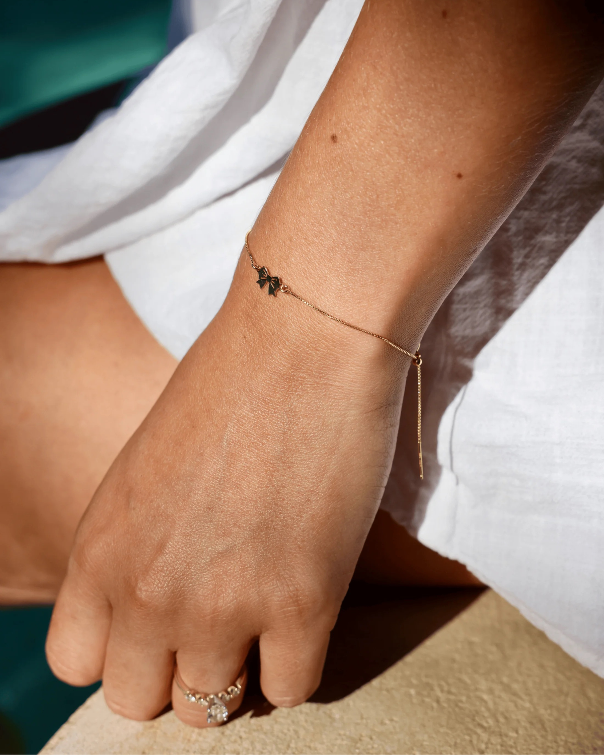 Golden Bow Bracelet
