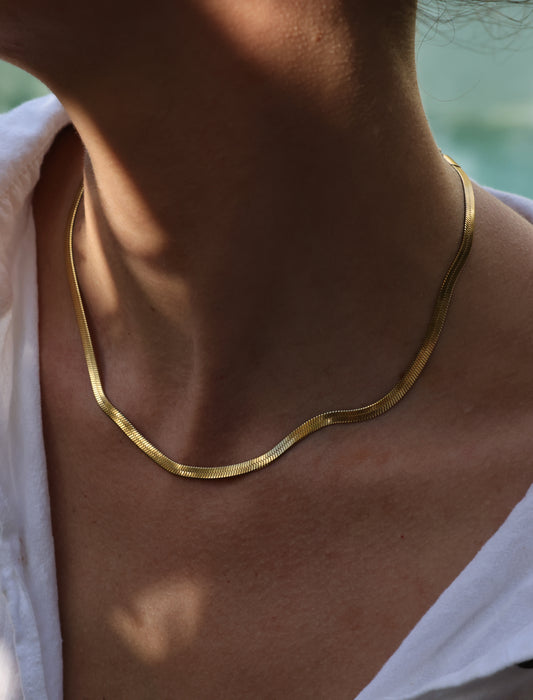 The Nova Luxe Snake Chain