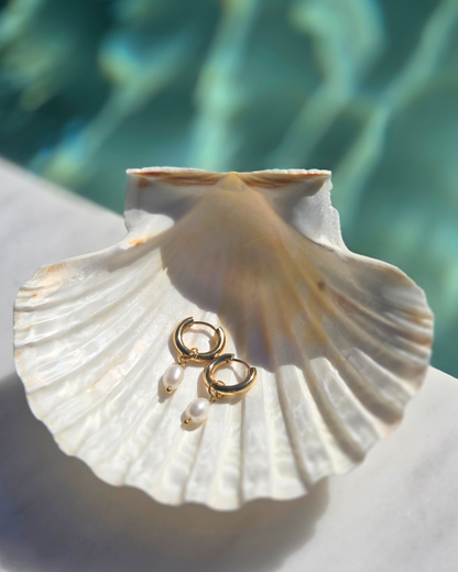 Soléa Pearl Earrings